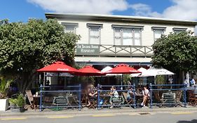Akaroa Vista With Car Park